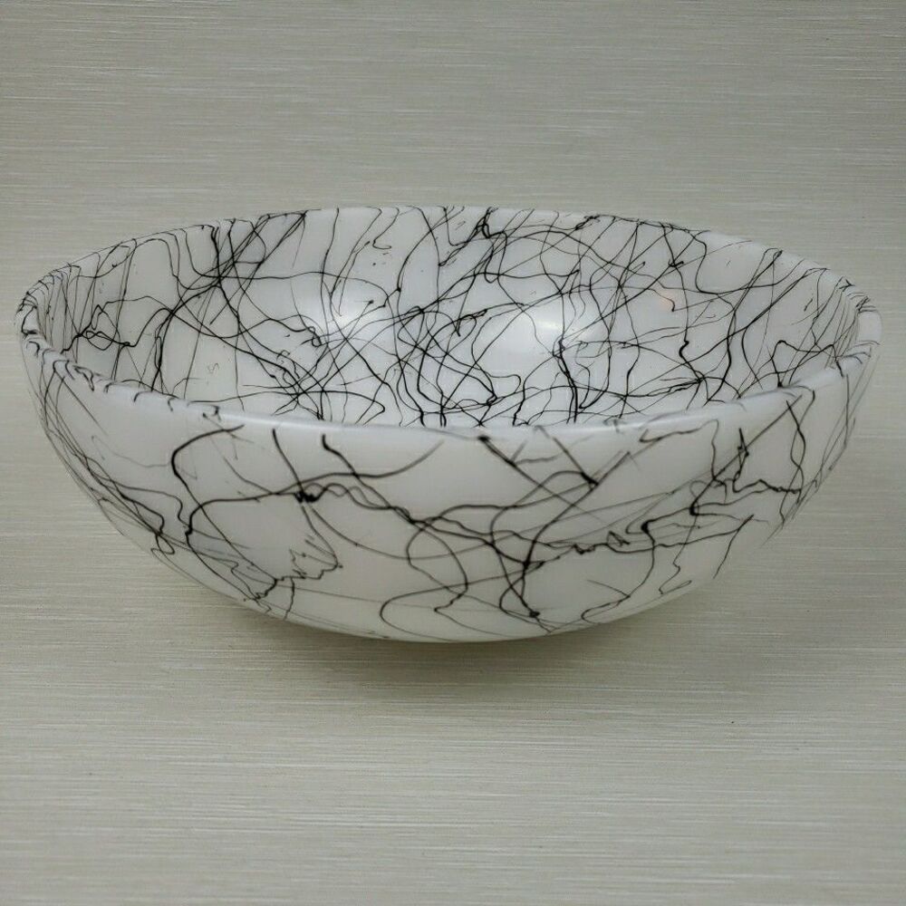 Black Spaghetti String Drizzle Serving Bowl White Glass Atomic MCM Vintage - Picture 7 of 16